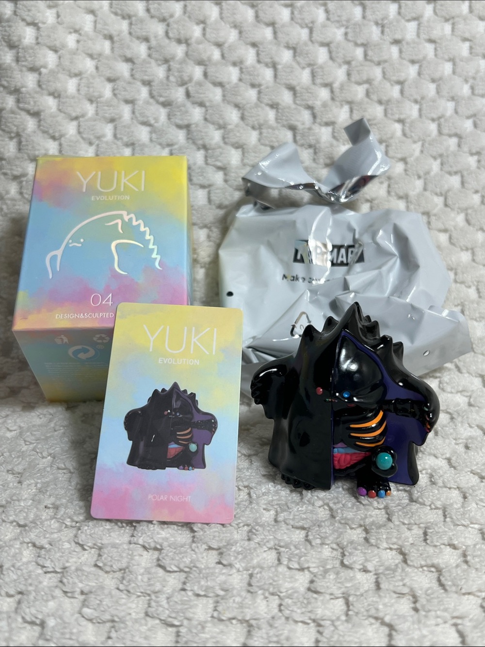 Pop Mart YUKI Evolution 'Polar Night' Black Figure